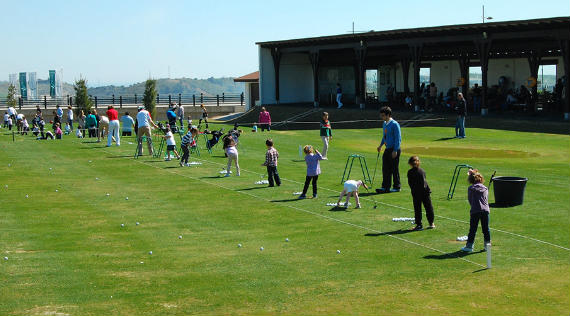 Imagen del artículo Nueva temporada de clases de golf en la Escuela de Valle Romano